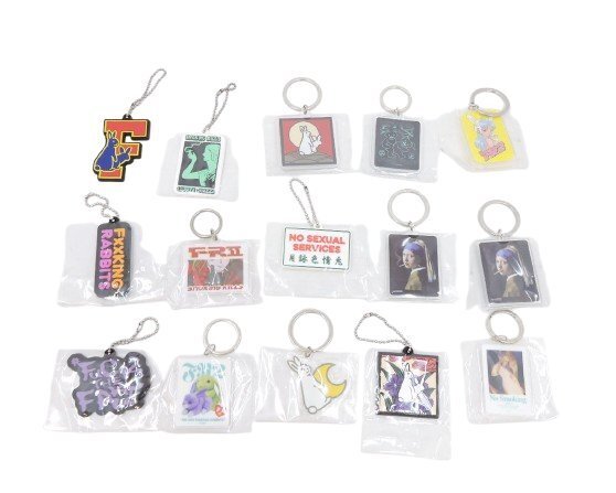 新品 コンプ】RADWIMPS 雨と路と光 キーホルダー コンプリート 新品