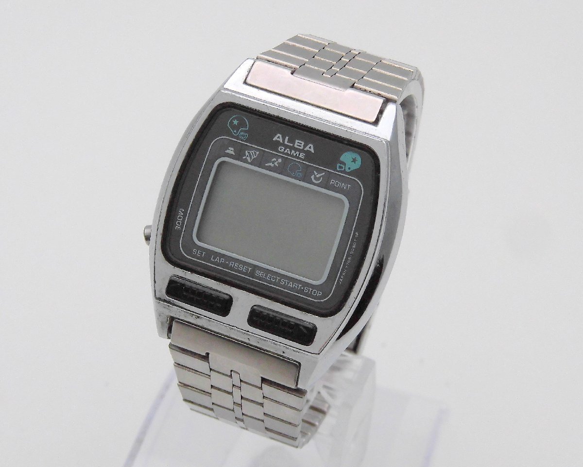 SEIKO ALBA デジタル ゲームウォッチ Y765！アメリカンフットボールの