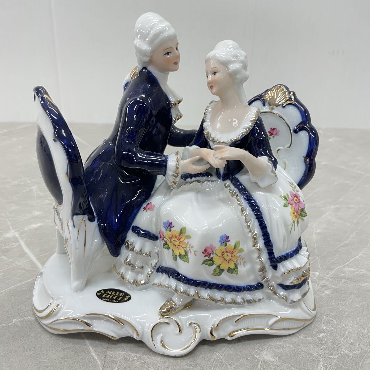 中古】オルゴール 陶器人形 KATO KOGEI（加藤工芸）バッグを持つ少女