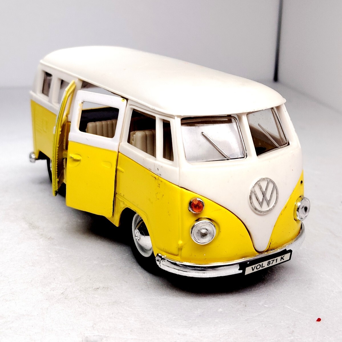 チョロQサイズ VW タイプⅡ ワーゲンバス プルバック フォルクスワーゲ