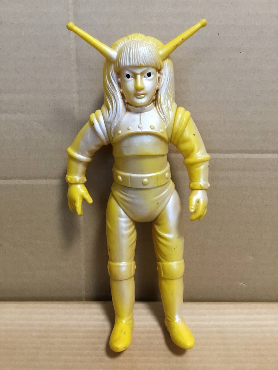 箱無 X-PLUS マグマ大使 フィギュアの落札情報詳細 - Yahoo