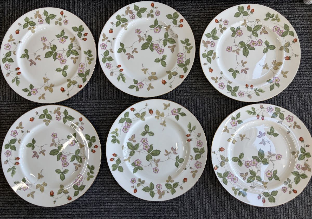 中古】【美品】ウェッジウッド ボーンチャイナ テーブルクロック BLUE