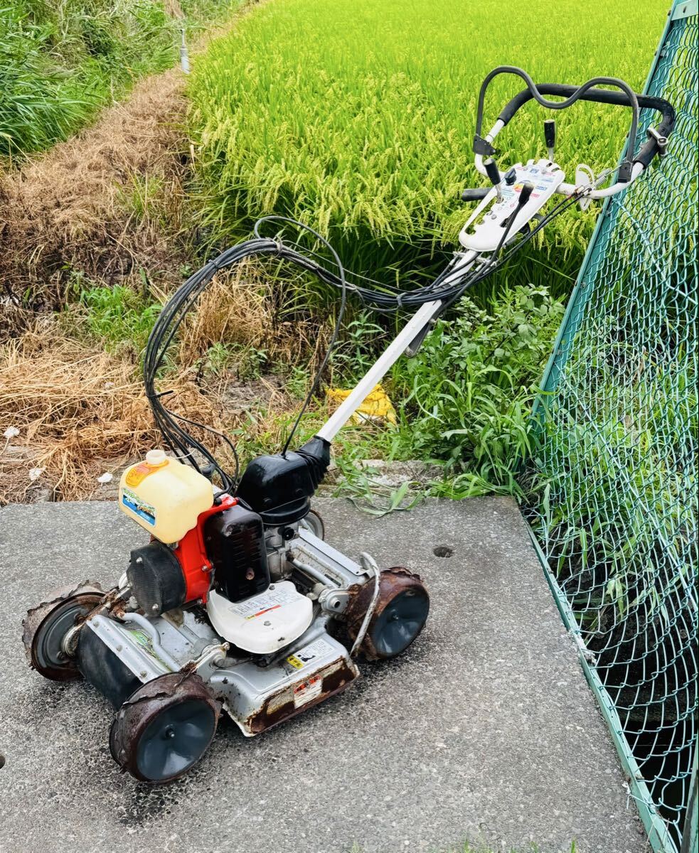 中古】歩行型 草刈機 畝刈機 オーレック SP850A 4WD スパイダーモアー
