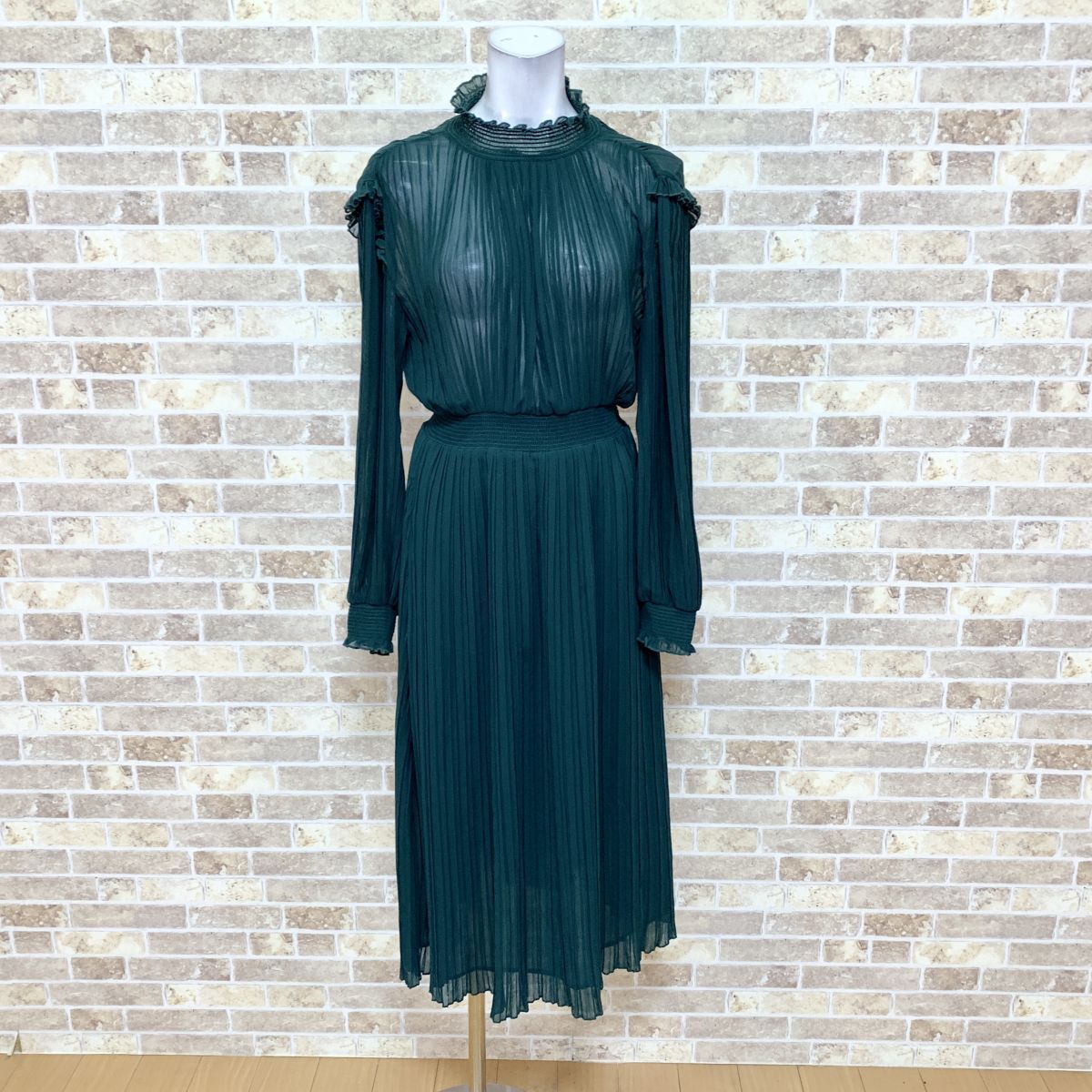 ZARA 美品♪ 芸能人多数着用 人気完売 シースルー花柄刺繍 ロング 