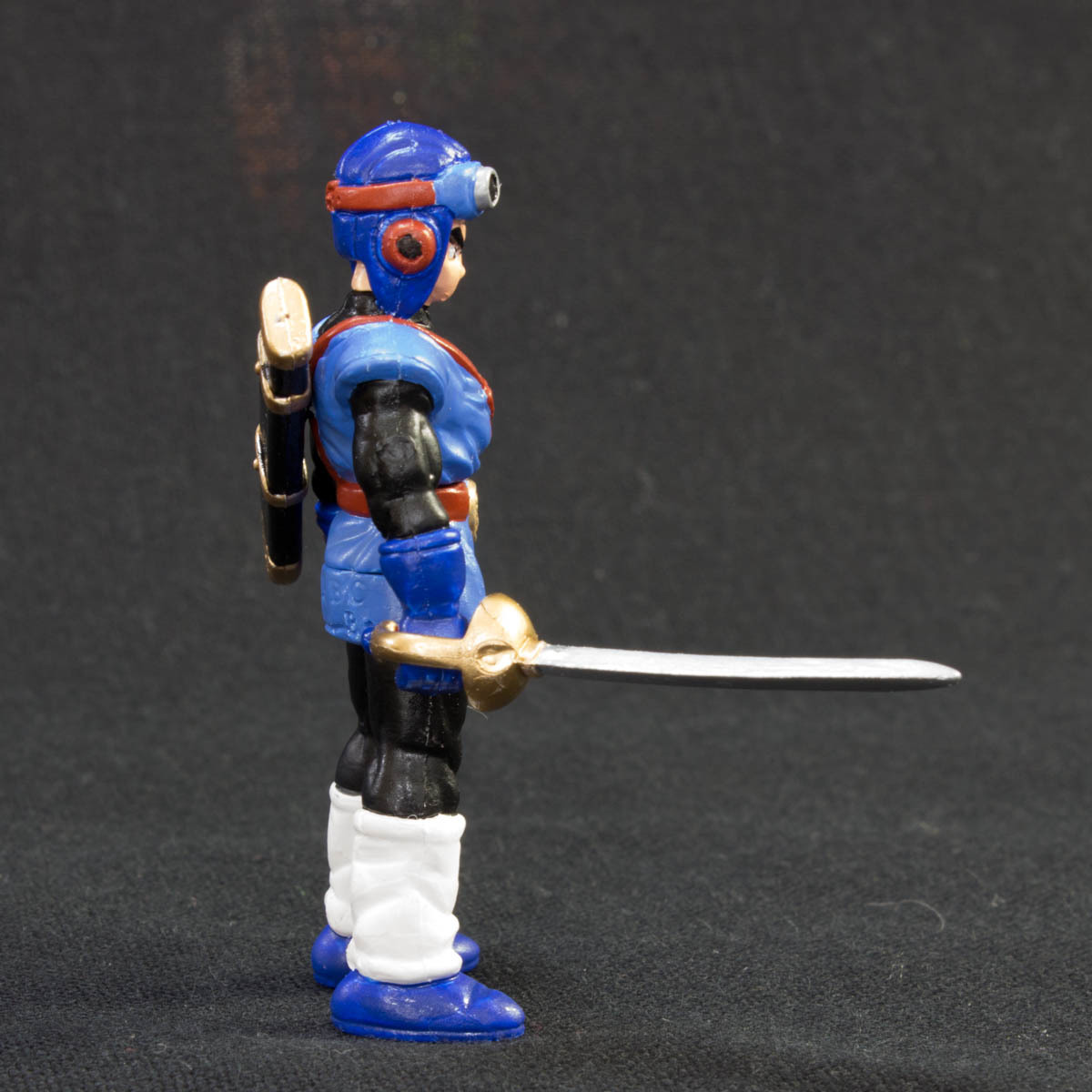 激レア　ドラゴンクエスト 勇者　消しゴム　フィギュア 　ペイント品 激レア ドラゴンクエスト 勇者 消しゴム フィギュア ペイント品