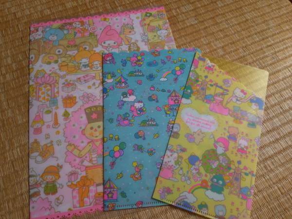 新品 サンリオ ラッピングペーパー柄クリアファイルセット 3枚 サイズ ミニサイズ チケットケース ラボ パーク トモダチ 15年製 の落札情報詳細 ヤフオク落札価格情報 オークフリー スマートフォン版