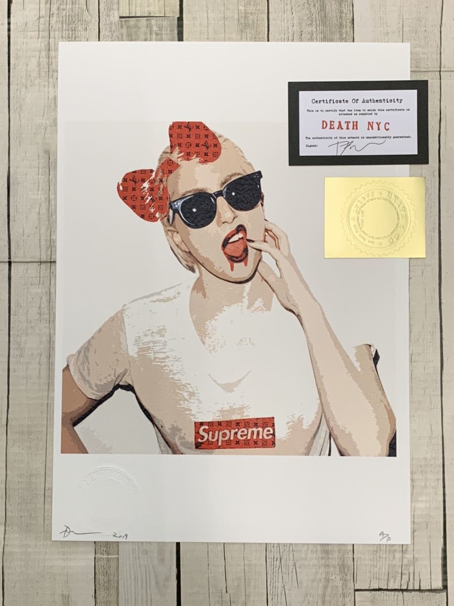 新品 本物 世界限定品 Death Nyc Lady Gaga レディーガガ X Supreme X Dif Coa付サイン シュプリーム Banksy ヴィトン ユニクロ アニメ 歌姫 の落札情報詳細 ヤフオク落札価格情報 オークフリー スマートフォン版
