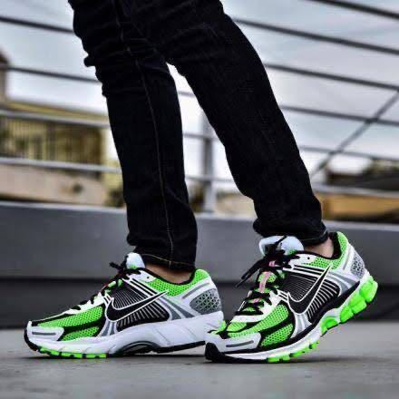 nike vomero 5 green