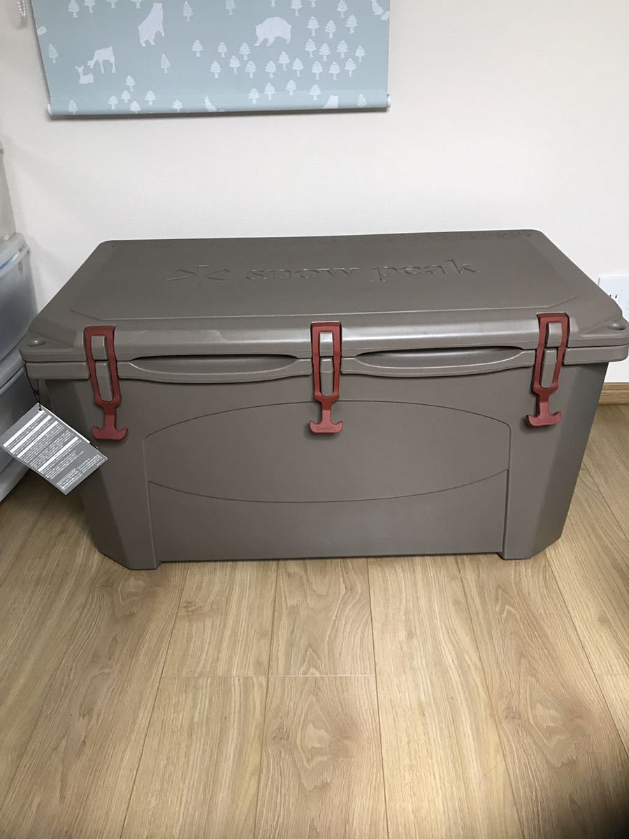 スノーピーク ハードロッククーラー 75qt （クーラーボックスの高額 