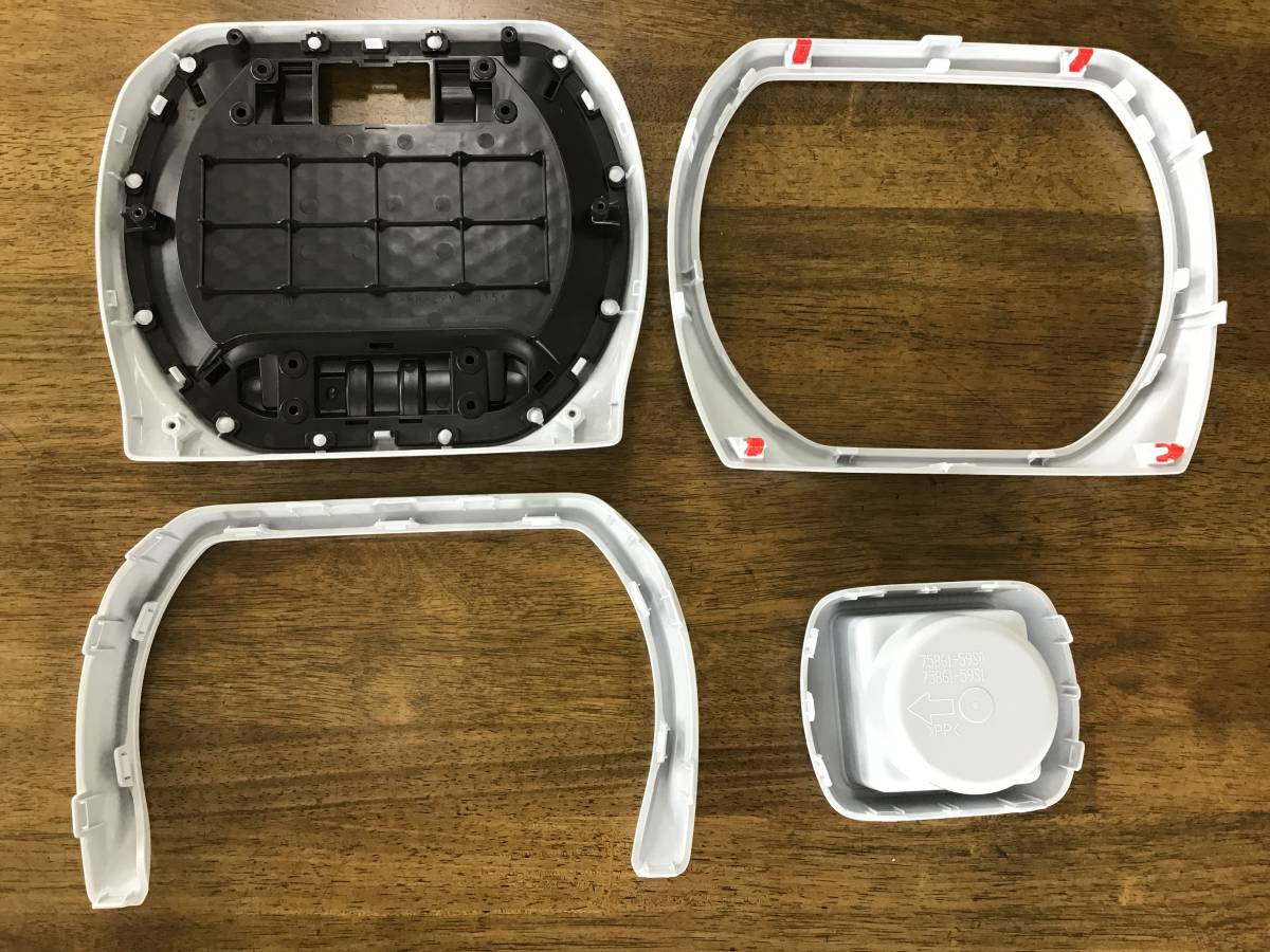 新型ハスラー インパネガーニッシュ ドアトリム フロア