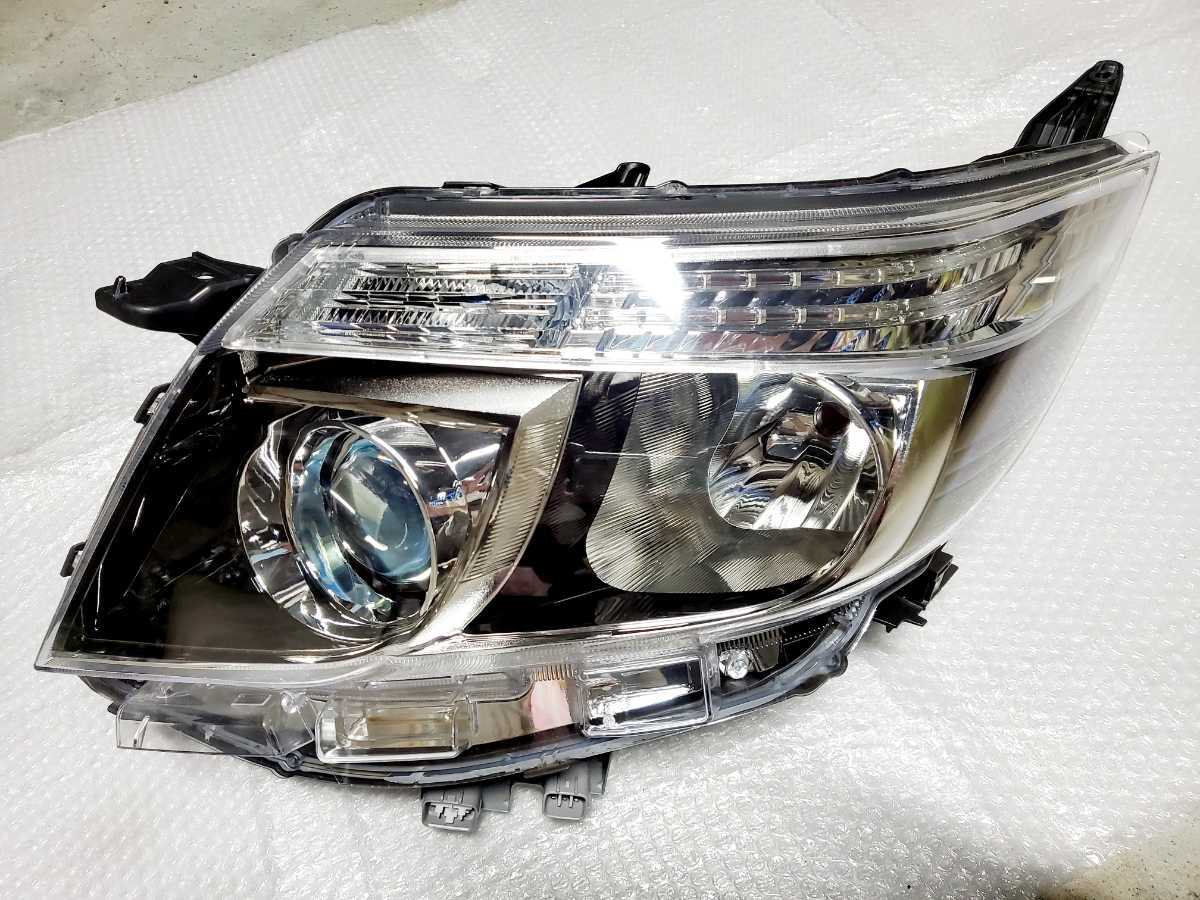 美品 破損無し ブラックテーラード G S 80系前期 ノアg S ノアw B エスクァイア ブラックテーラード 左側 Zwr80 Zrr8 の落札情報詳細 ヤフオク落札価格情報 オークフリー スマートフォン版