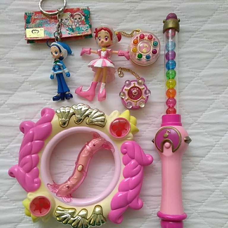 おジャ魔女どれみセット ペペルトポロン リースポロン 光るタイプ クリスマスフィギュアキーホルダー タップチャーム ミニフィギュア の落札情報詳細 ヤフオク落札価格情報 オークフリー スマートフォン版