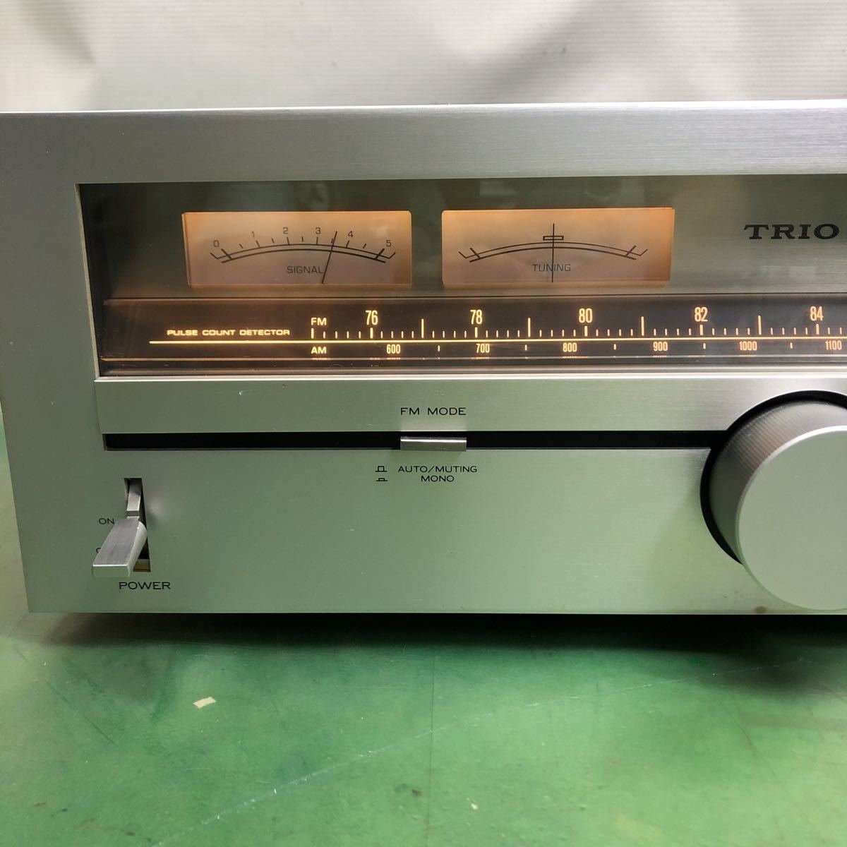 TRIO-KENWOOD トリオ KT-1100 AM-FM ステレオ チューナー