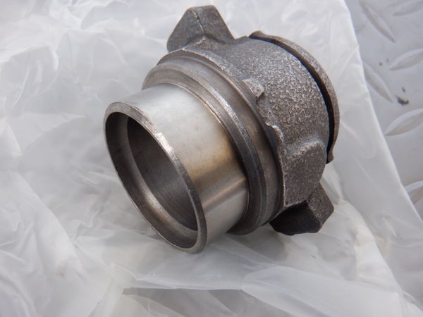 新品】未使用 在庫有 日産純正 30501-K0404 クラッチ スリーブ OS技研