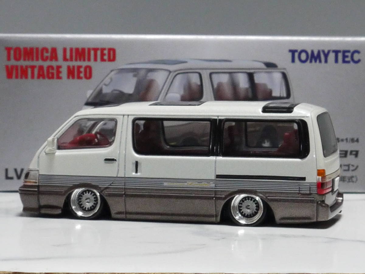 トミカリミテッド改 1/64 トヨタ 100系 前期 ハイエースワゴン2.4