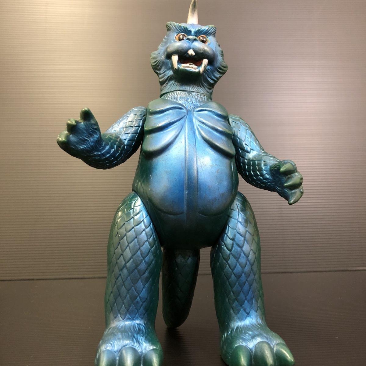 マルサン ゴメス スタンダードサイズ ソフビ ウルトラQ 1円 超貴重