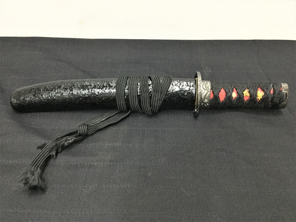 A 鑑賞用 模造刀 博多藤四郎 刀匠シリーズ 短刀 コスプレ 美術鑑賞品 の落札情報詳細 ヤフオク落札価格情報 オークフリー スマートフォン版