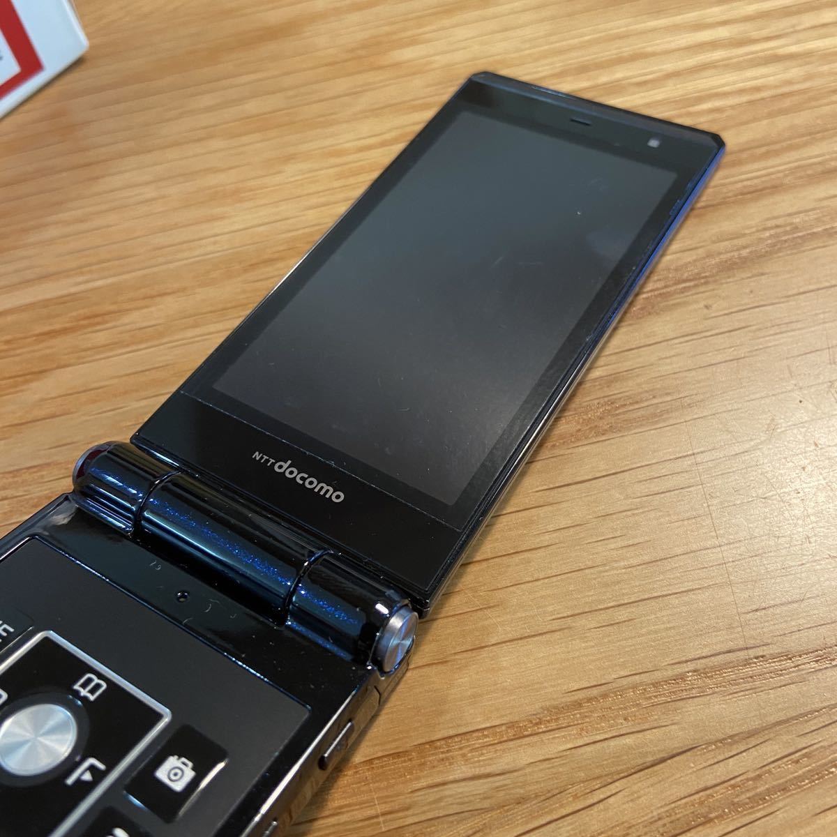 ☆docomo 富士通　F-01E（レッド）中古 Yahoo!オークション - docomo F-01E STYLE series (レッド) FOMA 初期