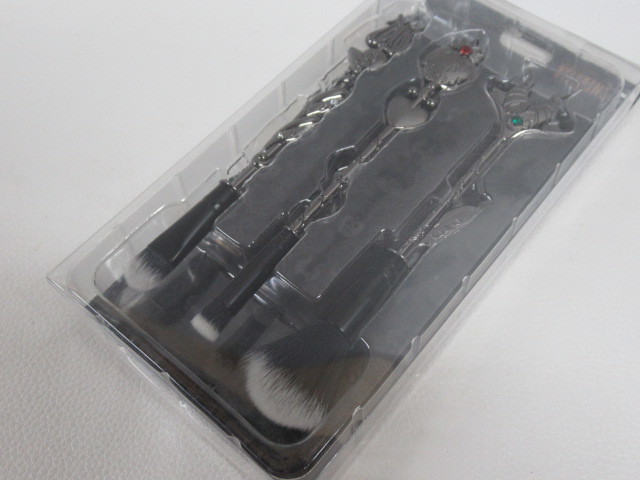 新品 ディズニーストア Villains Cosme アースラ 女王 マレフィセント メイクブラシセット 未使用品 の落札情報詳細 ヤフオク落札価格情報 オークフリー スマートフォン版