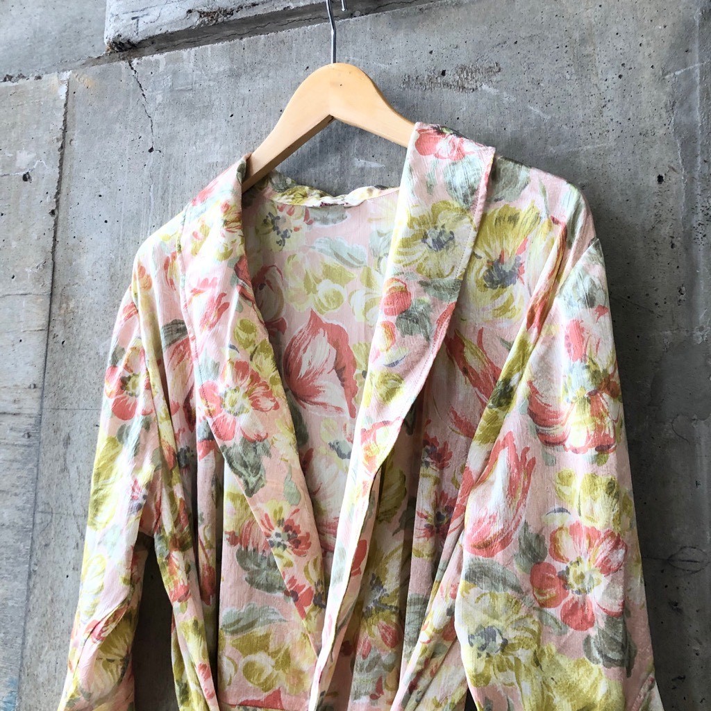 Yuki Torii ユキトリイ 花柄ガウンコート サイズ不明 Digjunkmarket の落札情報詳細 ヤフオク落札価格情報 オークフリー スマートフォン版