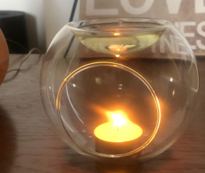 新品 キャンドル式 オイルバーナー ガラス製 アロマポット アロマバーナー ｃ645 瞑想 リラクゼーション おしゃれ ロマンチック リラックス の落札情報詳細 ヤフオク落札価格情報 オークフリー スマートフォン版