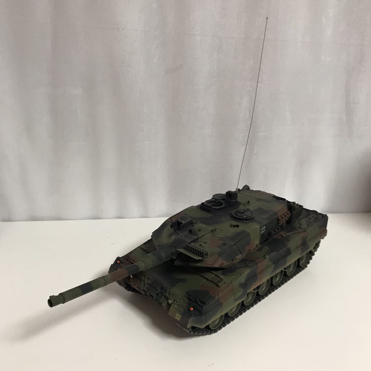 東京マルイ RC BATTLE TANK バトルタンク LEOPARD2 A6 レオパルド2