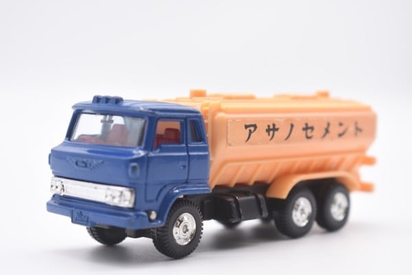 トミカダンディ 1/70 日野 バラセメント 運搬車 048