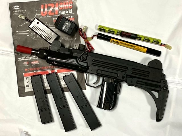東京マルイ S.M.G. UZ 9mm