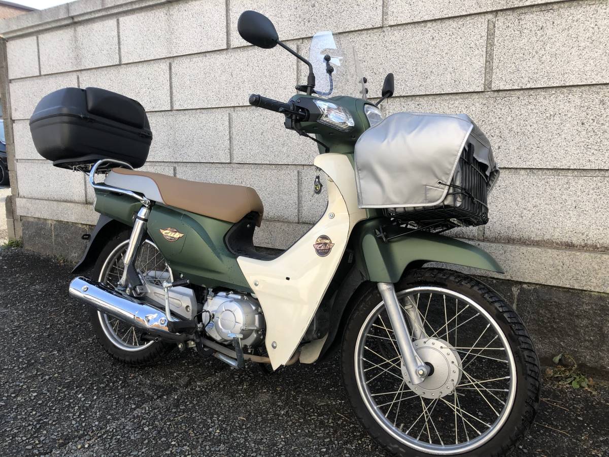 スーパーカブ１１０ Fi タイ仕様 Ja16 ９６８９キロ 鍵付きrbox装備 インジェクション車 の落札情報詳細 ヤフオク落札価格情報 オークフリー スマートフォン版