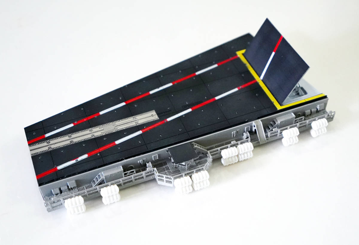 新品】ドリームモデル DM0008 1/72 現用 アメリカ海軍 航空母艦飛行