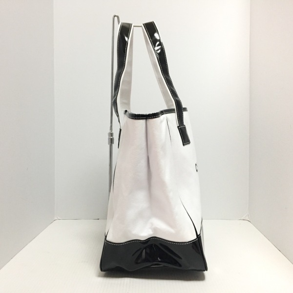 シャネル CHANEL トートバッグ - キャンバス×エナメル（合皮） 白×黒