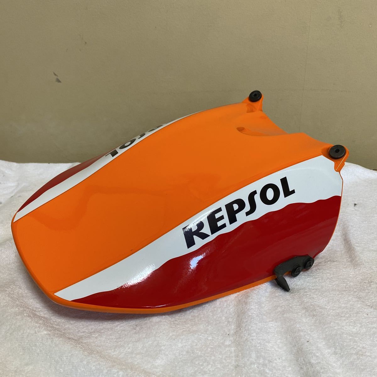 CBR1000RR SC59 ホンダ純正 リアフェンダー リアハガー インナー CBR1000RR SC59(前期) 純正リアフェンダー インナーフェンダー REPSOL