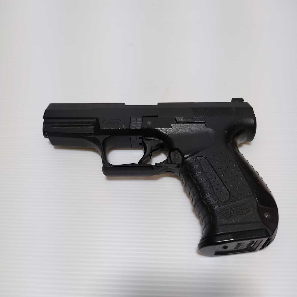 レア Y&P エアコッキングガン ワルサーP-99 WALTHER P-99 Y&P エアコッキングガン 箱付 ②