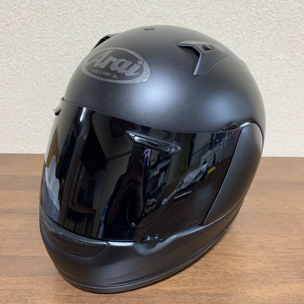 中古Arai Astro IQ アライ アストロIQ ヘルメット マットブラック Arai Astro IQ マットブラック ヘルメット 61・62cm