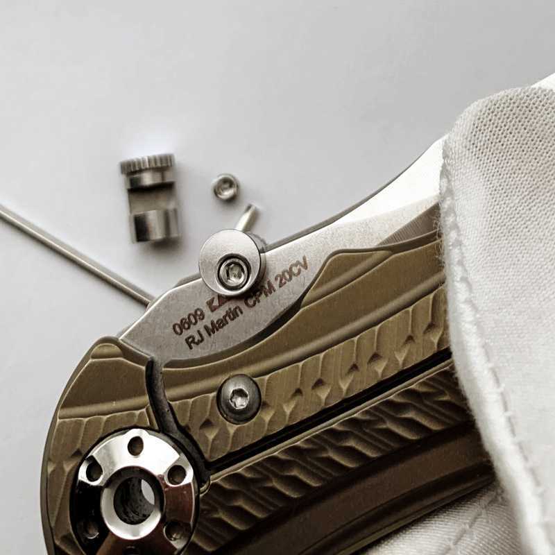 【未使用】送料63円 バック BUCK 110 フォールディングハンター用 ナイフ プッシュ ボタン シルバー E6の落札情報詳細