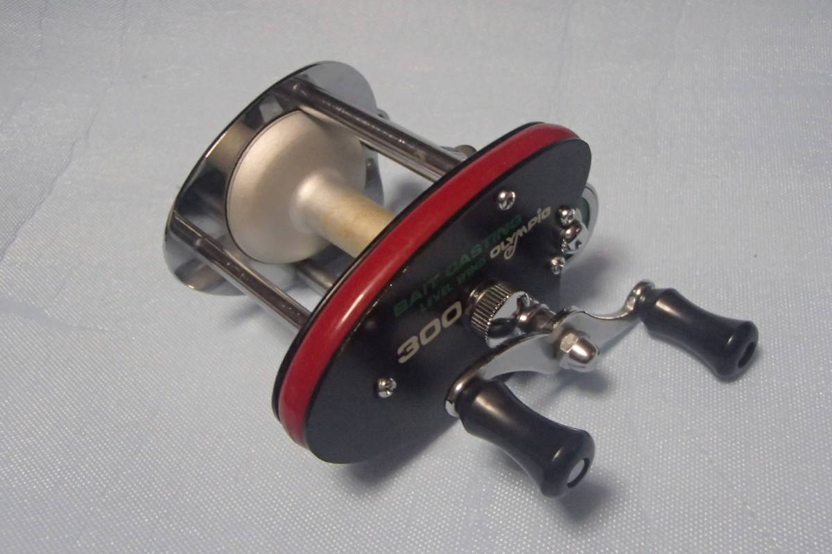 Olympic ベイトキャスティングリール 300  オリムピック オールドダイレクトリール オリムピック ベイトキャスティング 300