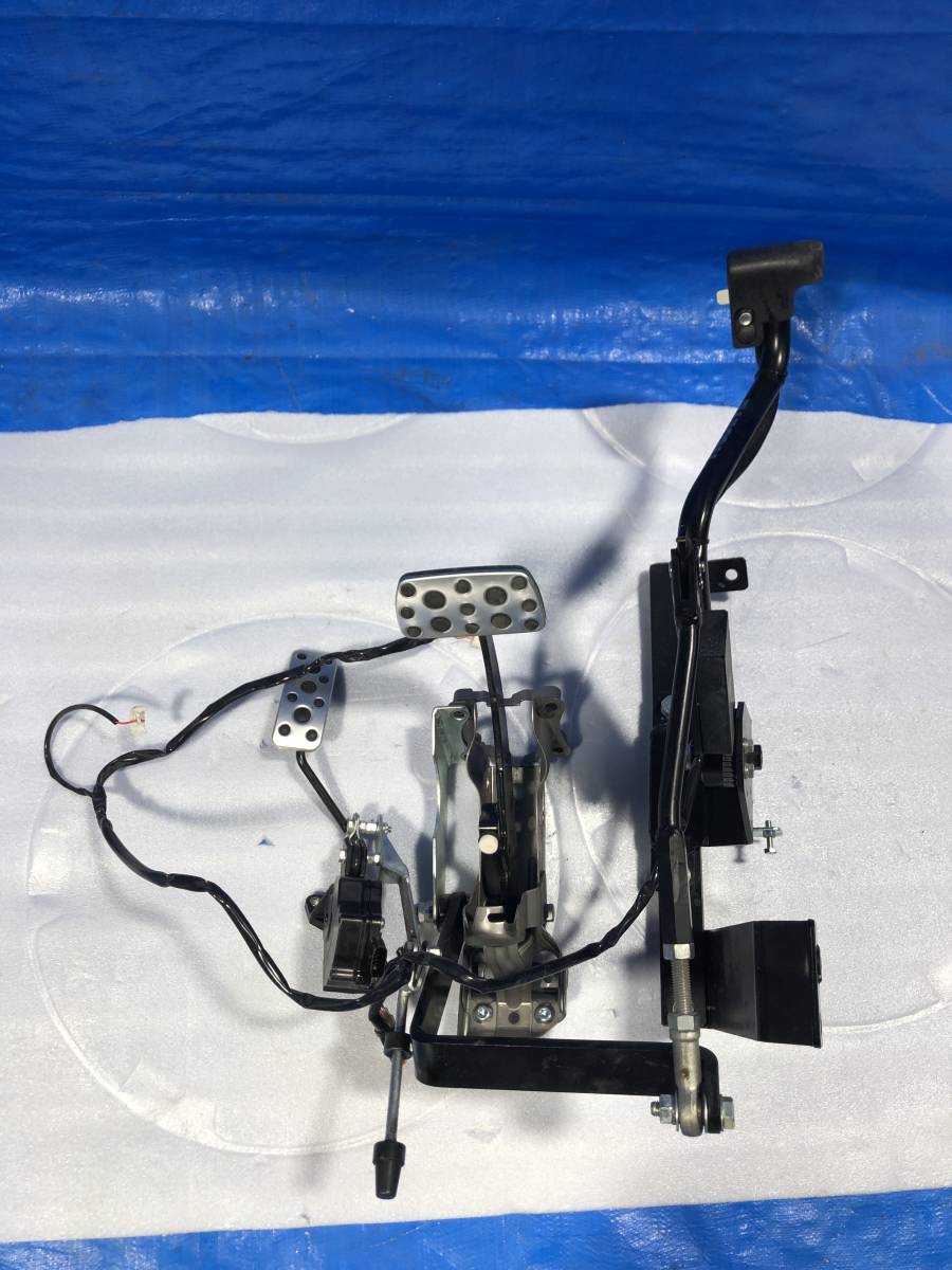 フジコン 左アクセルペダル LA-1型