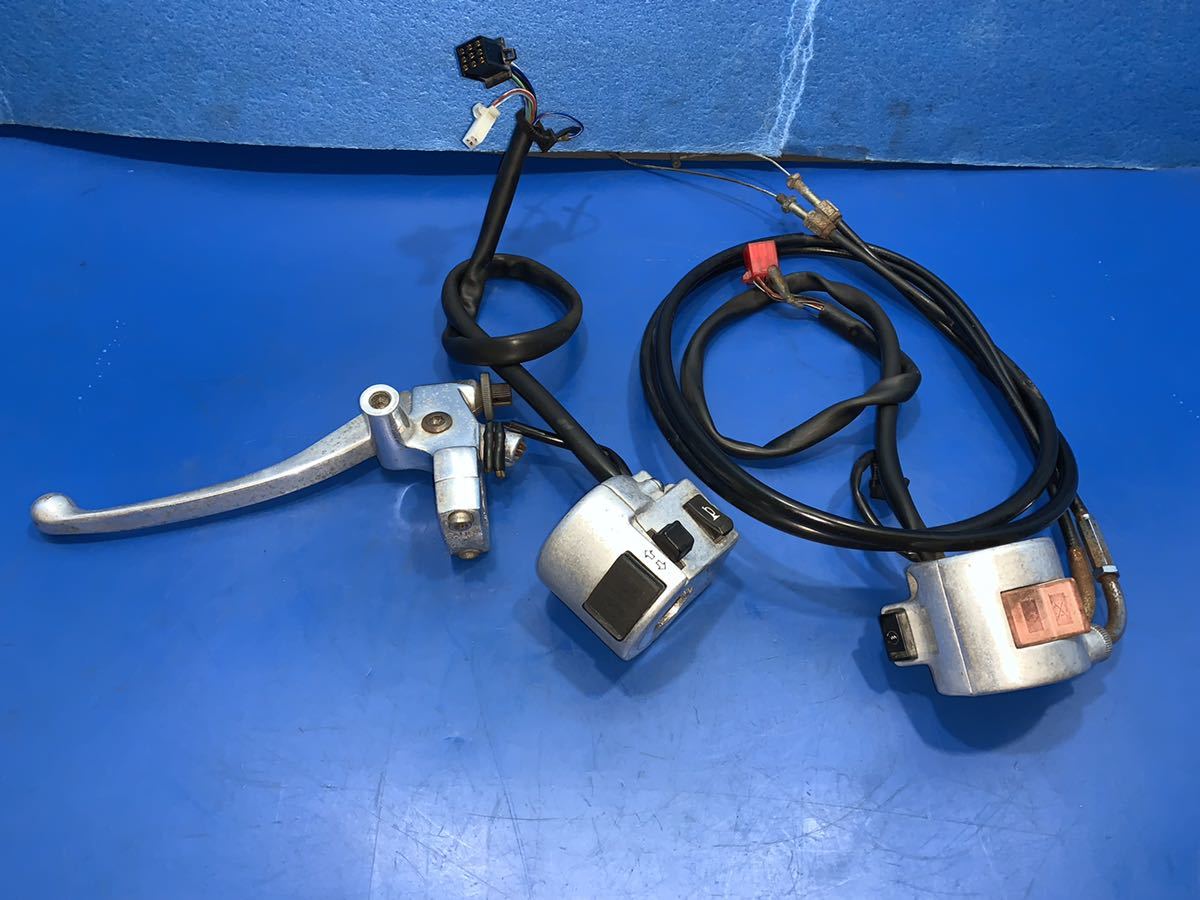 【傷や汚れあり】ホンダ純正HONDA/shadowシャドウ400/NC34/クラッチレバー.ハンドルスイッチ.左スイッチ.右スイッチ.スイッチ