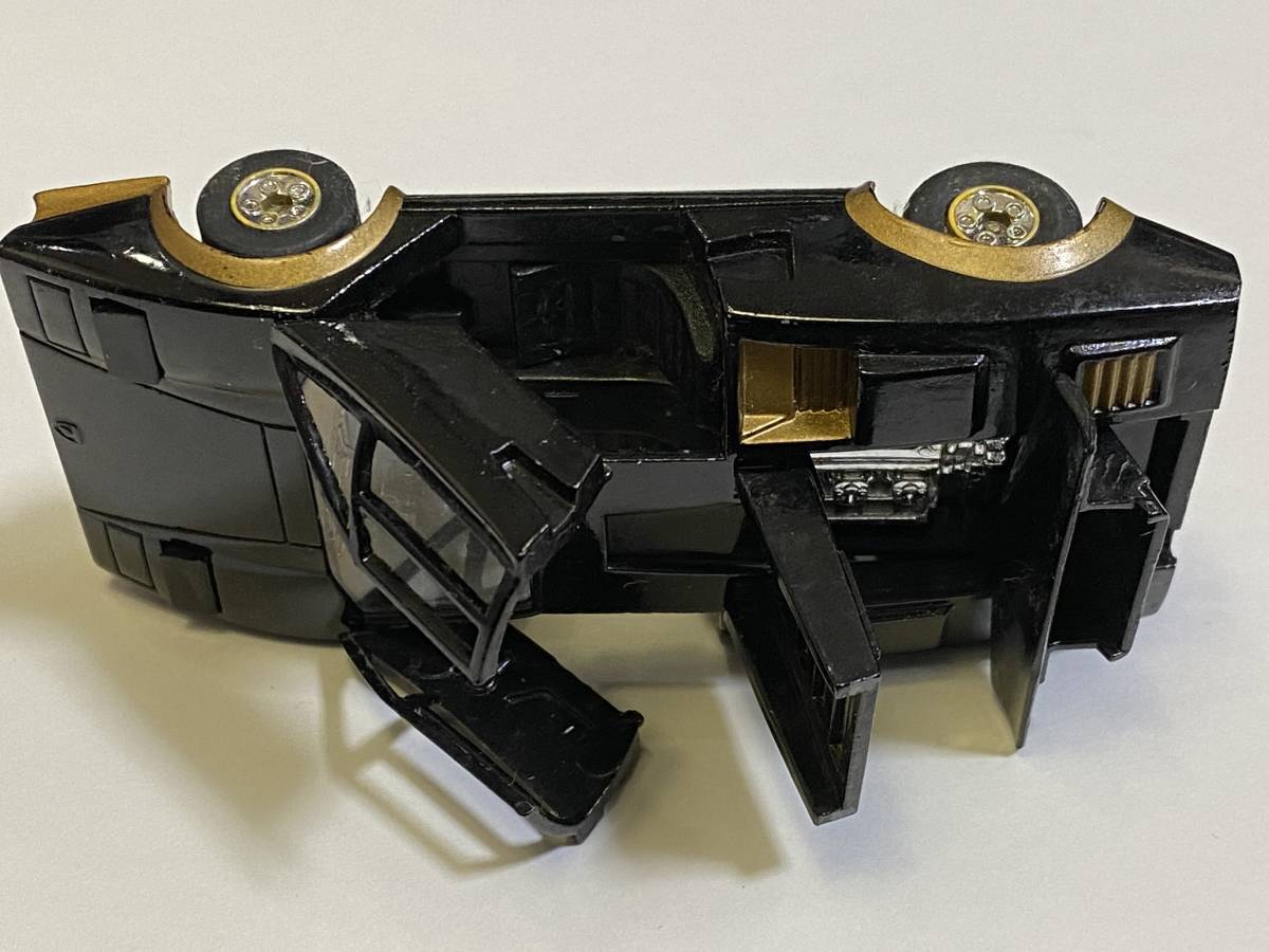 バンダイNO.100 ランボルギーニ カウンタックLP500 1/43