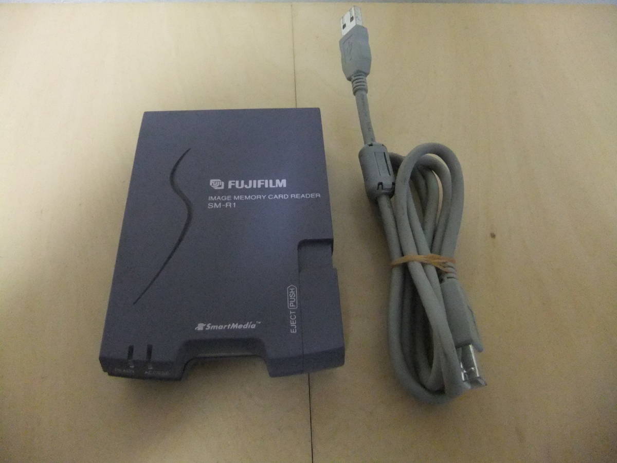 【未使用】【中古/ジャンク扱い】FUJIFILM IMAGE MEMORY CARD READER SMR1★富士フィルム 純正カード