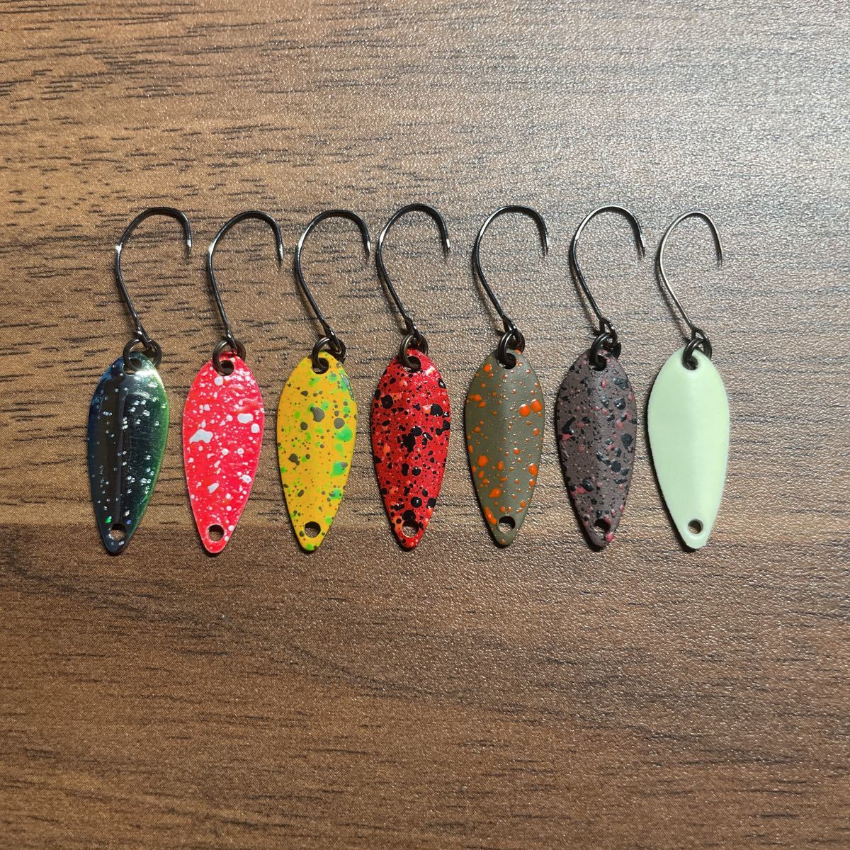 フォレストM2 0.6が9枚 0.4が2枚 手に入らないオリカラです