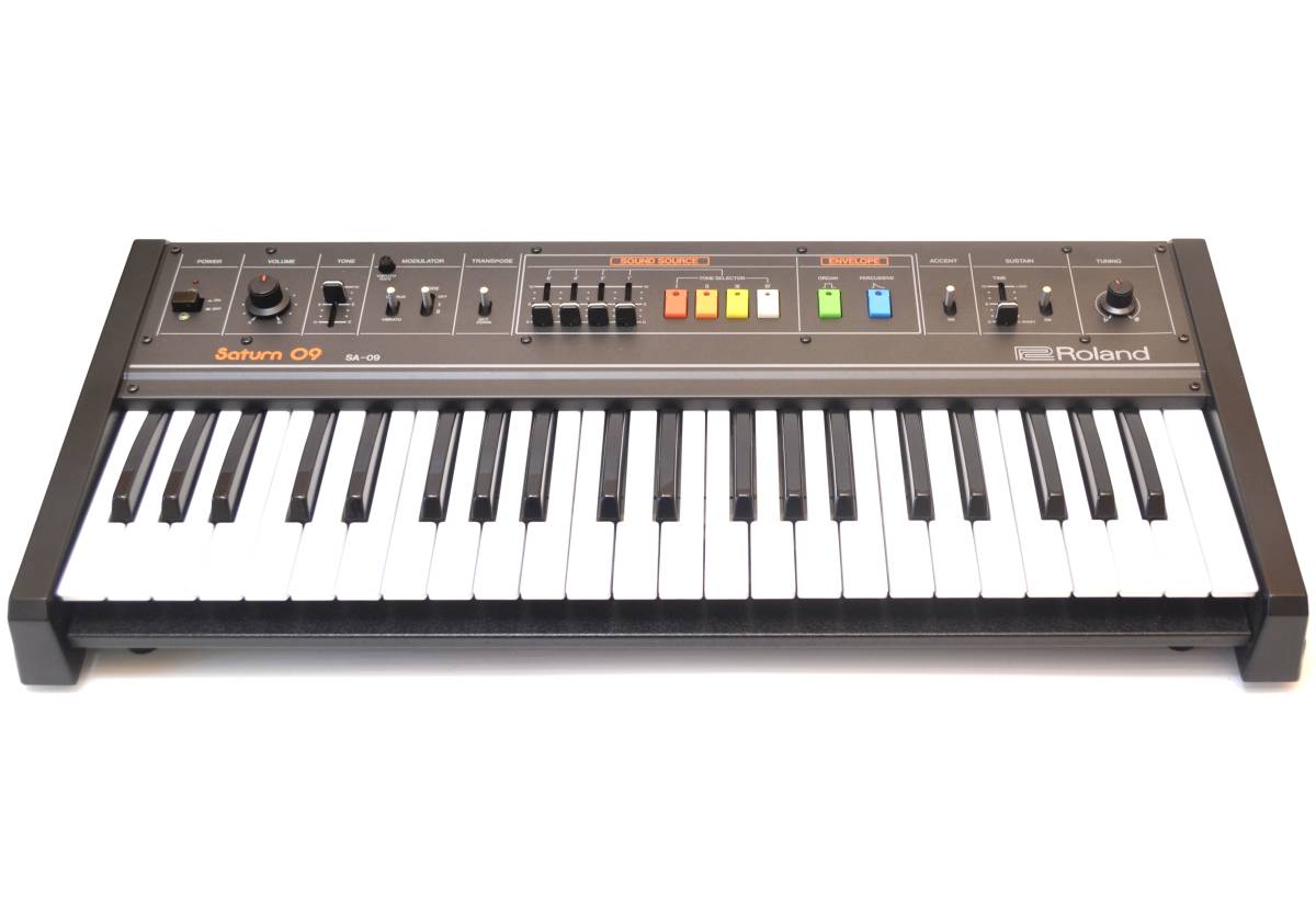 【目立った傷や汚れなし】【純正ケース付属/極美品】動確済 Roland ローランド SA09 Saturn 09 サターン アナログ