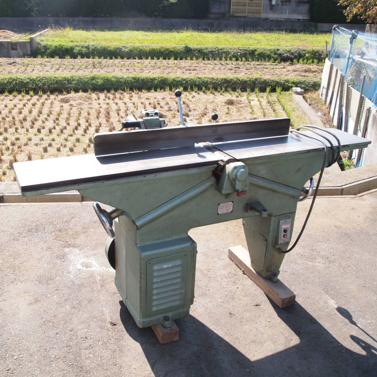 自動かんな BAN 伴鐵工所 ACE250 木工機械