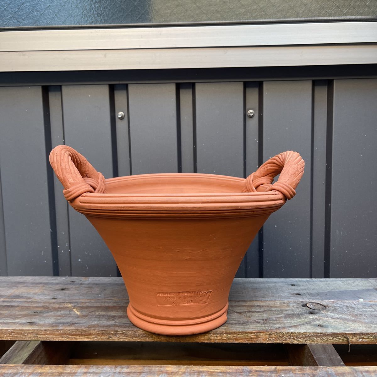 イギリス ペンブリッジテラコッタ ライオン 鉢 素焼き 鉢・プランター 