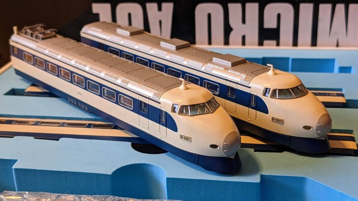 新幹線1000形試作車B編成4両セット A-1155 マイクロエース より3