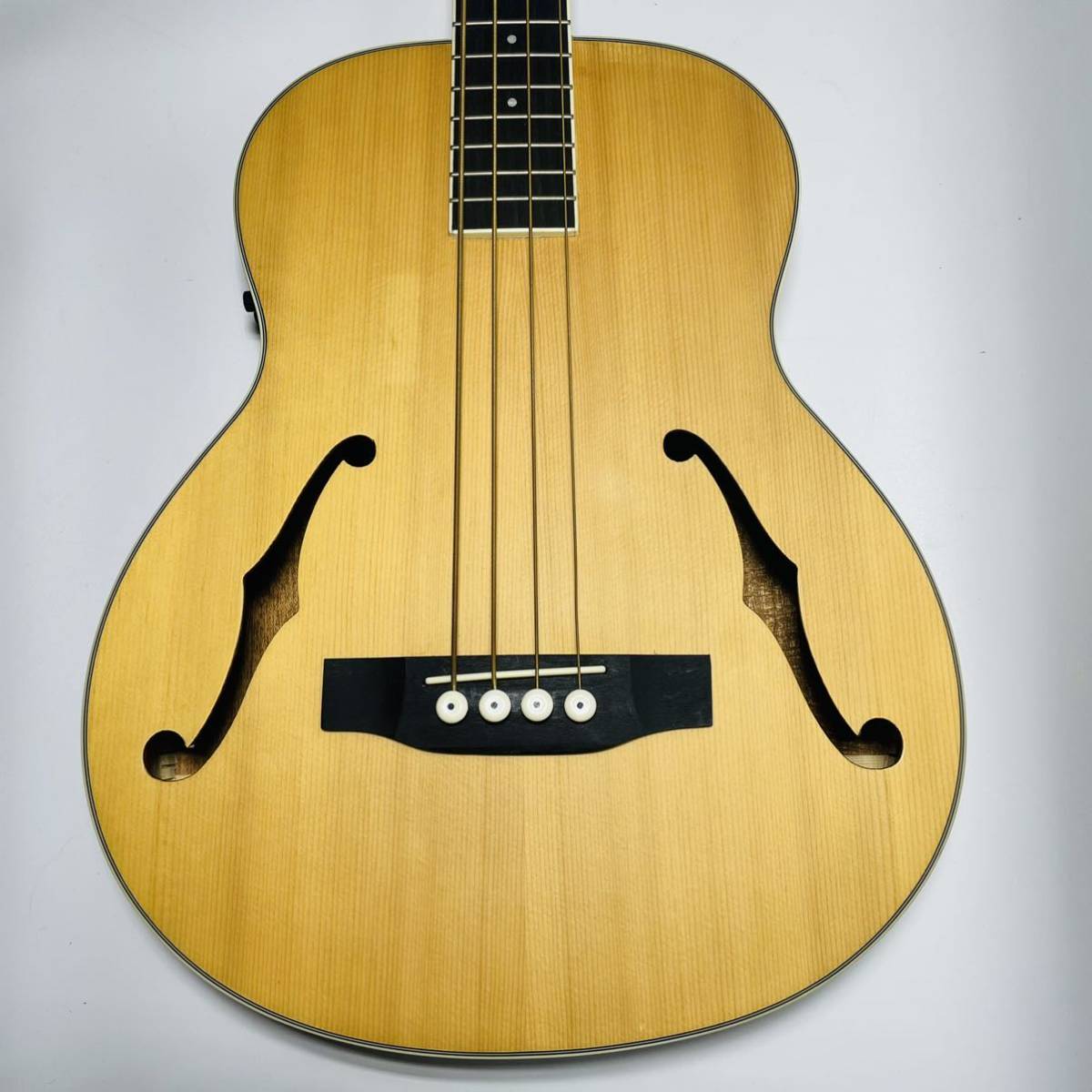 URIEL Baby Bass NSエレキアコースティックベース
