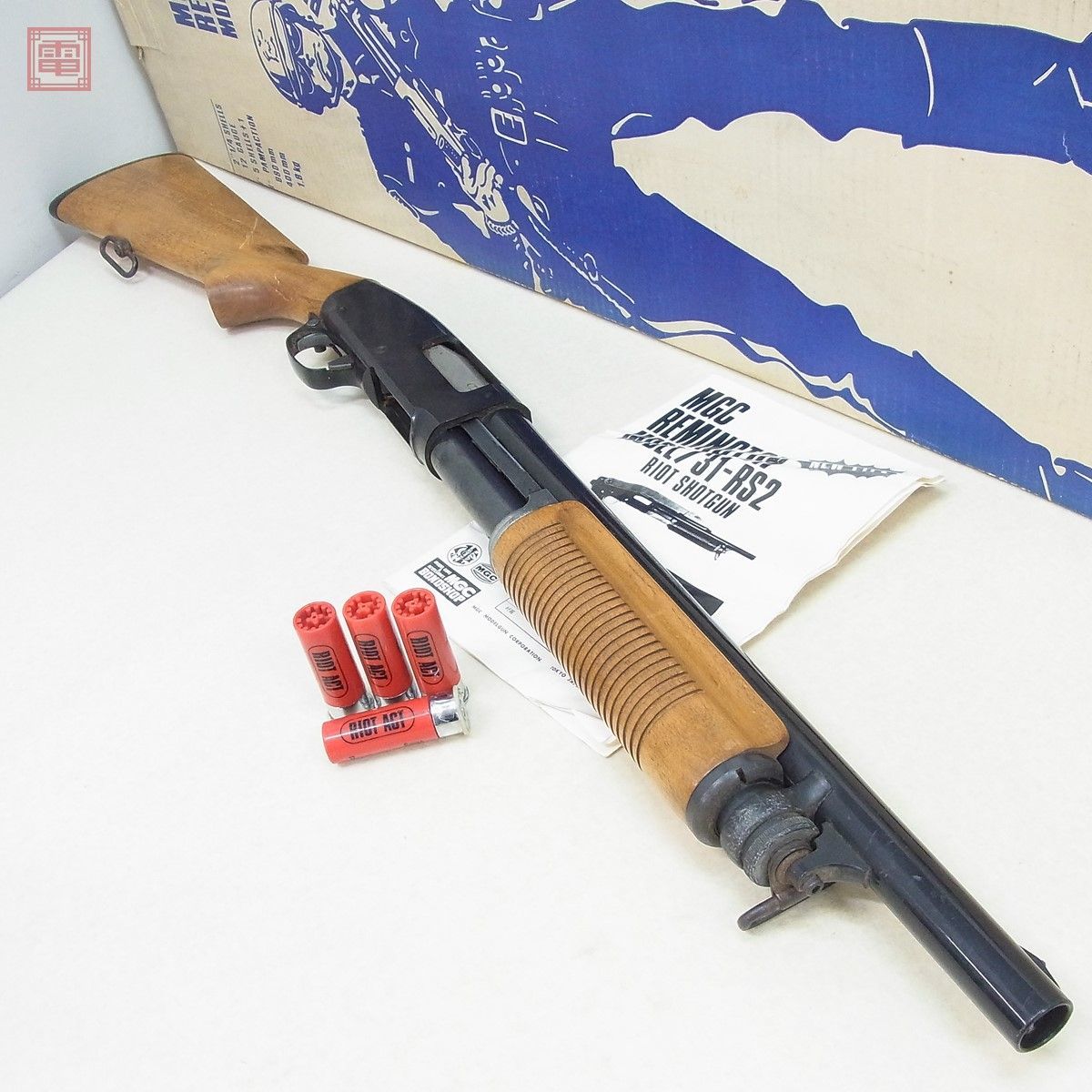 実銃 レミントンm1100 銃床＋スペーサー、先台セット 木製