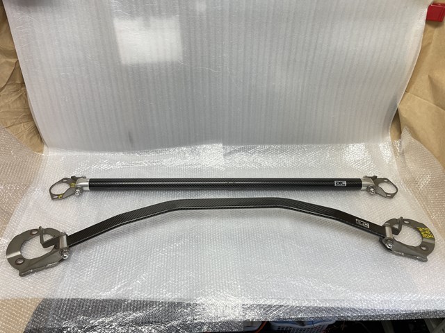 希少BMW E46 脆 M3 3シリーズ ARC カーボンリアタワーバー