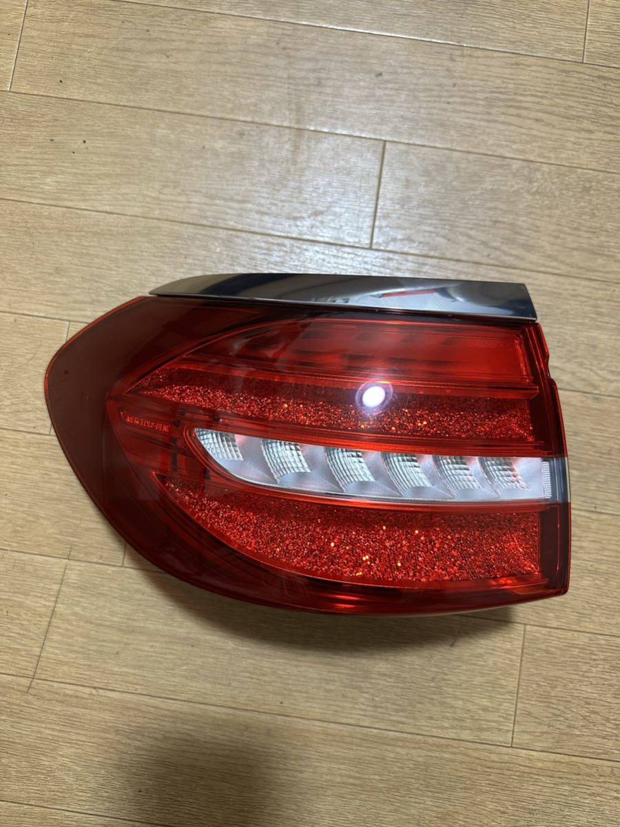 やや傷や汚れあり】ベンツ純正 W213 S213 Eクラス ステーションワゴン