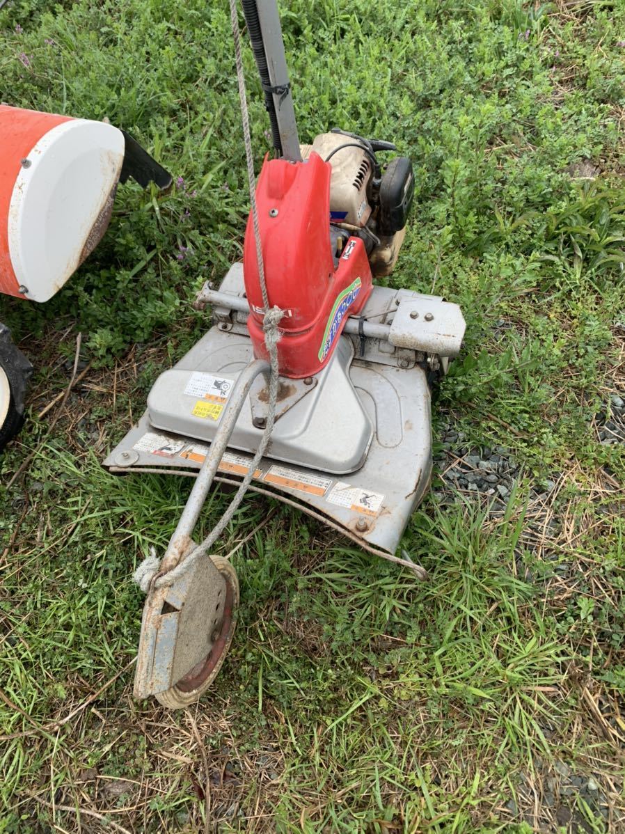 イセキ　たすかる500 斜面草刈機　自走式　★美品★ 激安　現物確認大歓迎 イセキ たすかる500 斜面草刈機 自走式 ☆美品☆ 激安 現物確認大歓迎